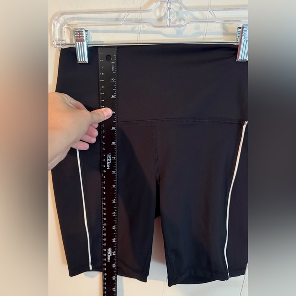 SPYDER ACTIVE BLACK HIGH WAIST SIDE POCKET BIKE SHORTS SIZE S - Picture 8 of 10